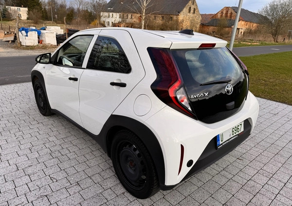 Toyota Aygo cena 54900 przebieg: 29918, rok produkcji 2022 z Szczytno małe 79